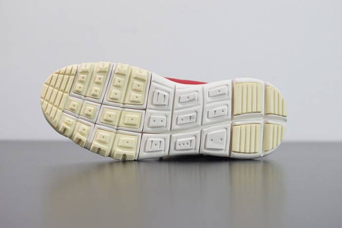 nikecraft mars yard shoe 2.0 T0m sachs space camp aa2261-100