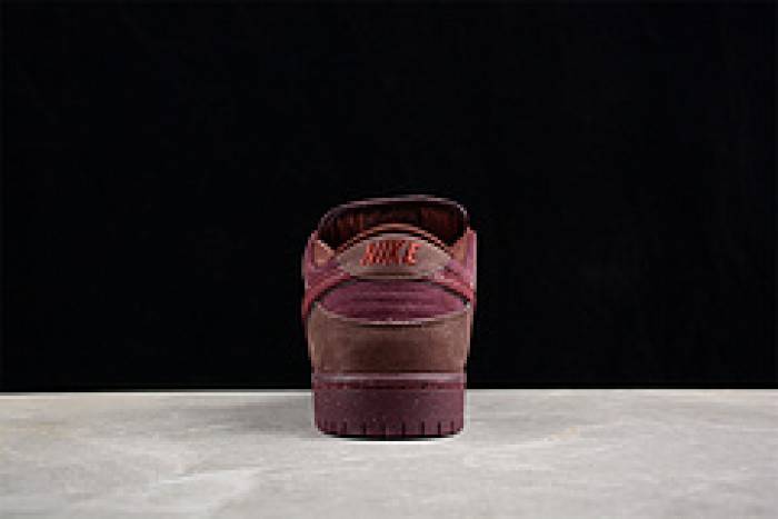 nk sb dunk low preM1vm valentine’s day fn0619-600