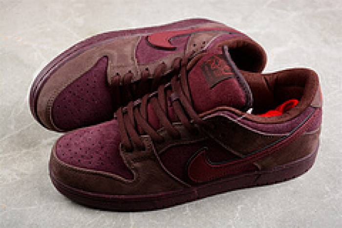 nk sb dunk low preM1vm valentine’s day fn0619-600
