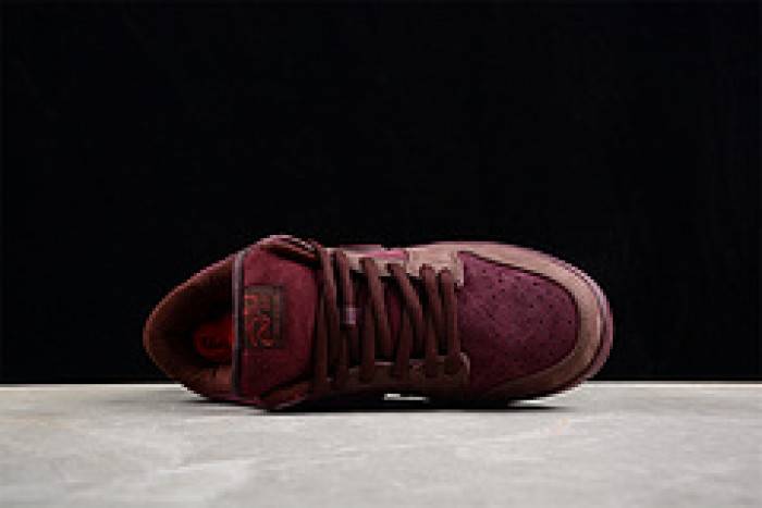 nk sb dunk low preM1vm valentine’s day fn0619-600