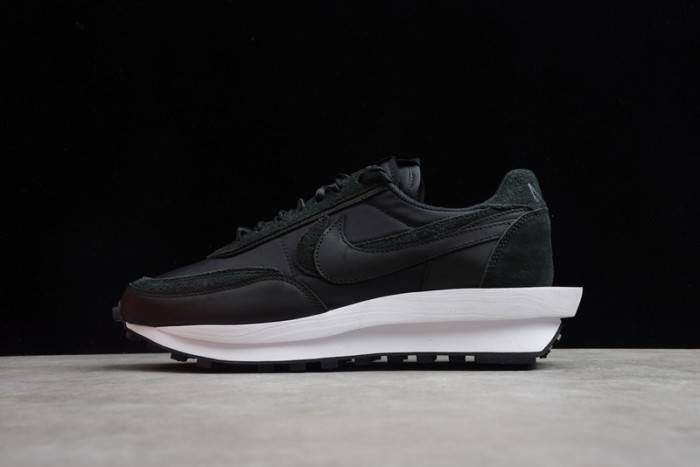 Sacai x Nike LVD Waffle Daybreak Black white BV0073-002