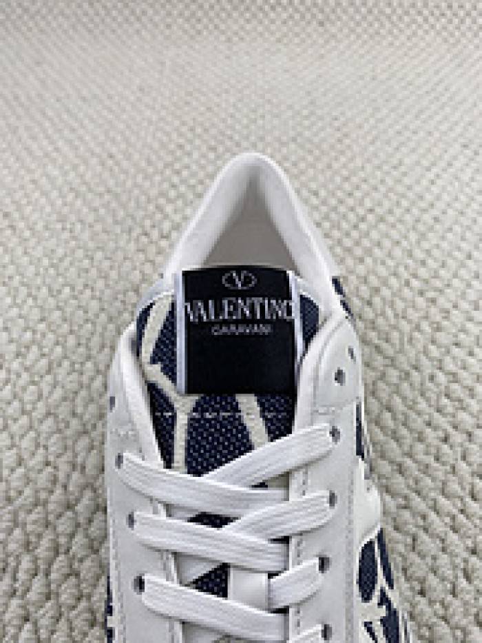 VALE·NTI·NO· Sneakers VS004