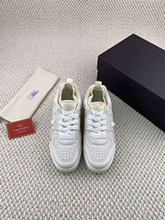 VALE·NTI·NO· Sneakers VS011