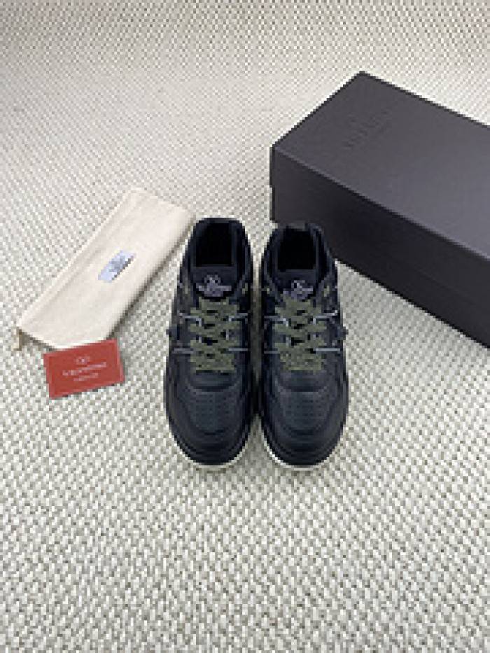 VALE·NTI·NO· Sneakers VS012